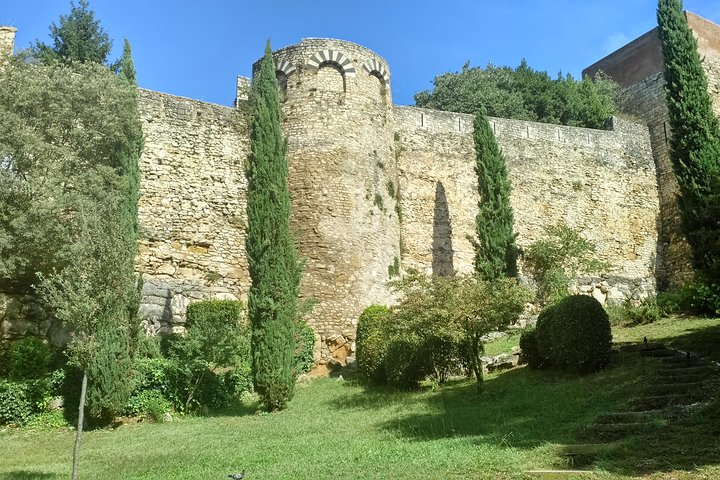 Girona en Besalu, Jewish History tour Small Group uit Girona