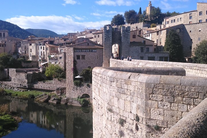 Girona en Besalu, Jewish History tour Small Group uit Girona