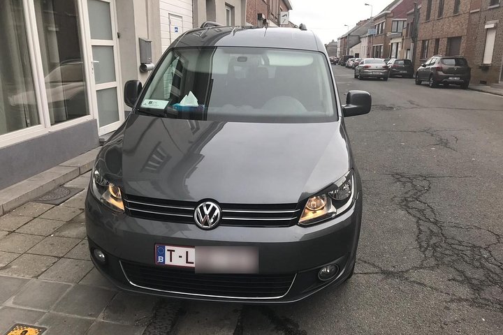 Traslado privado desde el aeropuerto de Bruselas a la ciudad de Bruselas.