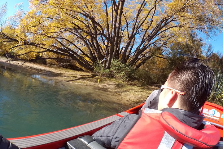 Avventura in Jet Boat per piccoli gruppi sul fiume Clutha da Wanaka
