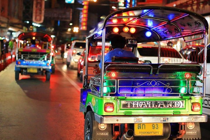 Bangkok bei Nacht Tuk Tuk Tour: Märkte, Tempel & Essen