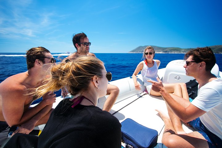 Gruppentour zur Blauen Höhle und zu den Pakleni-Inseln ab Hvar