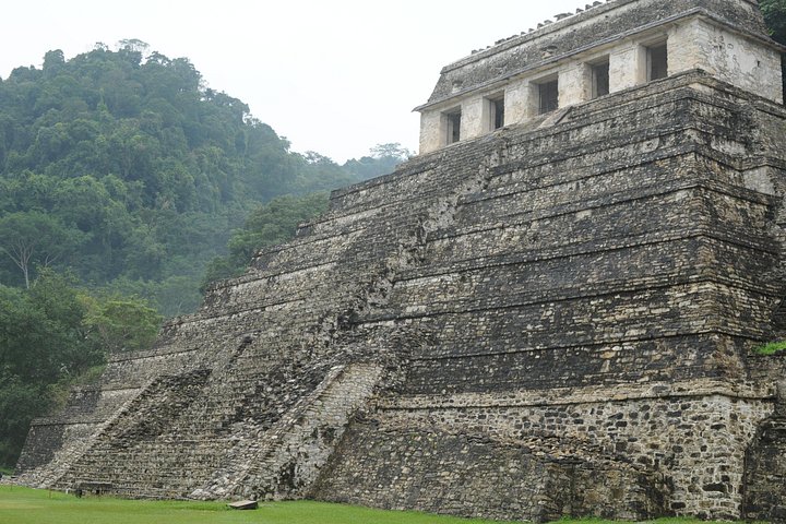 Palenque Mayan Ruins, Misol-Ha och Agua Azul vattenfall Full Day Tour från Palenque
