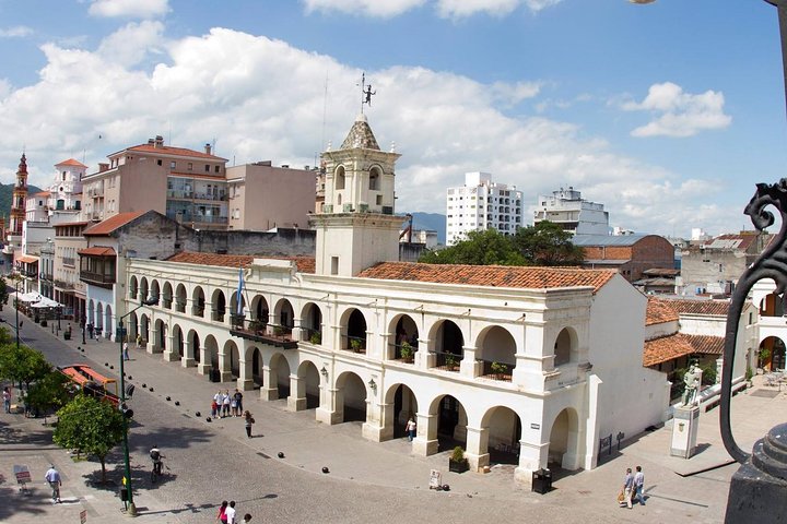 Salta, La Linda da San Miguel de Tucumán - Giornata intera