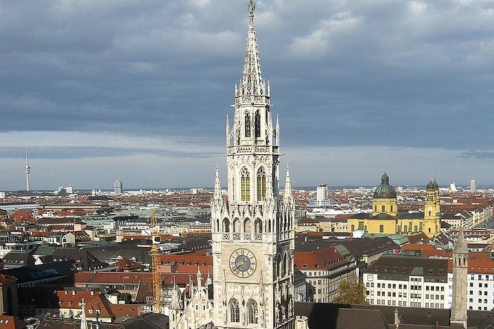 Transfer privado de Linz para Munique, hotel-para-hotel, motorista que fala inglês