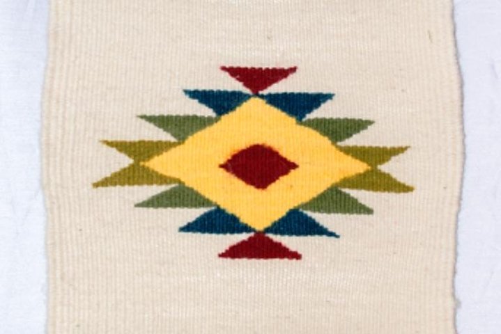 Taller de artesanía privada auténtica búlgara en el Valle de las Rosas