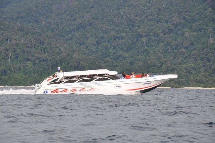 De Koh Lipe para o Aeroporto de Hat Yai por Satun Pakbara Speed Boat e Minivan Compartilhada