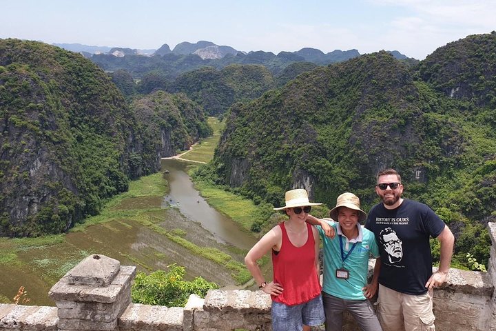 Ninh Binh Day Trip from Hanoi with Tam Coc Boat Ride