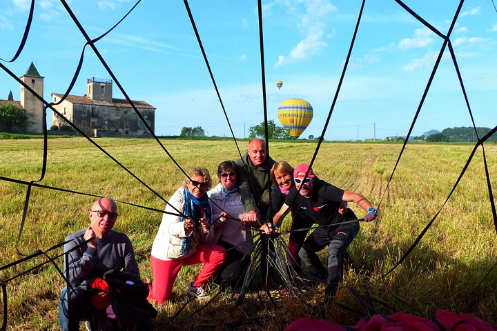 Volo in mongolfiera pre-Pirenei con prelievo opzionale a Barcellona