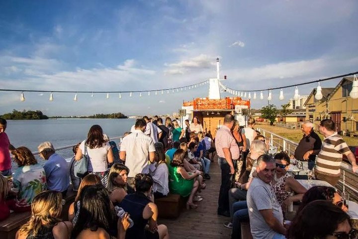 Segeln in Guaíba mit White Swan Boat - Porto Alegre