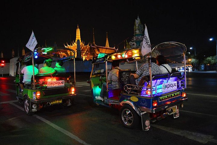 Bangkok bei Nacht Tuk Tuk Tour: Märkte, Tempel & Essen