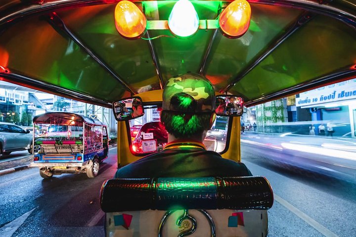 Bangkok bei Nacht Tuk Tuk Tour: Märkte, Tempel & Essen