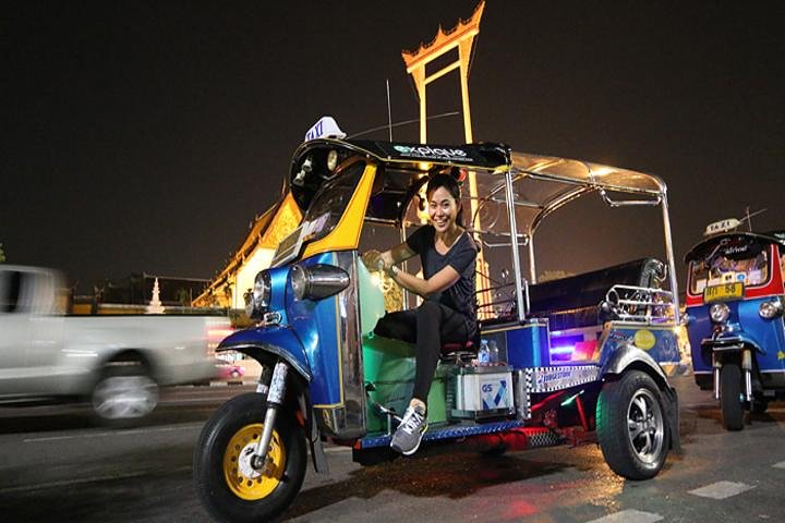 Bangkok bei Nacht Tuk Tuk Tour: Märkte, Tempel & Essen