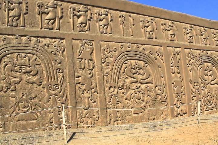 Heldag Trujillo Piramides Sol y Luna , Chan chan y Huanchaco