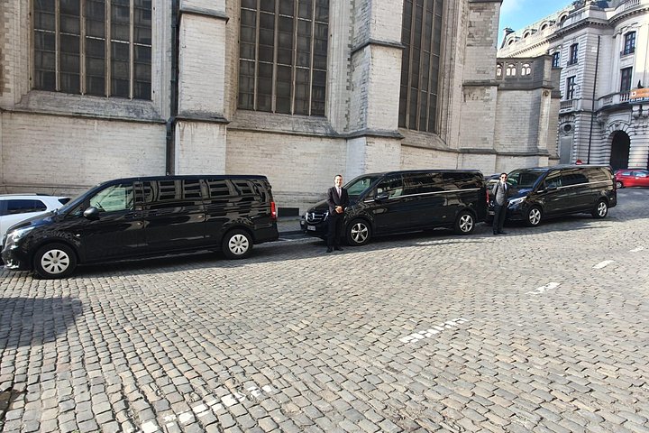 Trasferimento privato da Bruxelles ad Amsterdam con sosta al Castello di De Haar