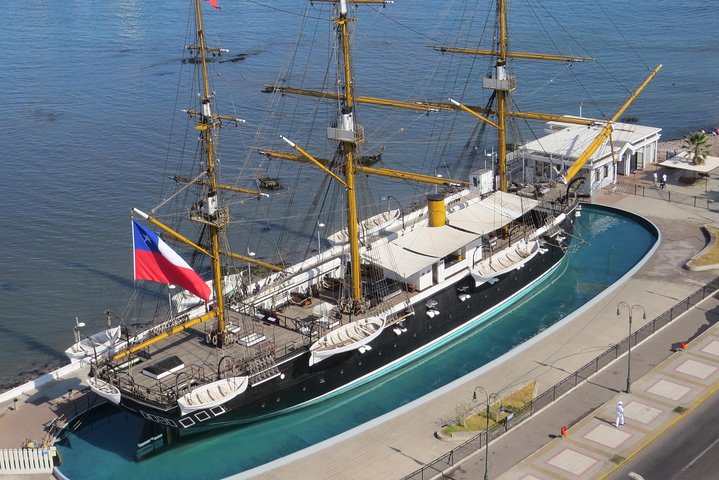 City tour de Iquique con navegación a la boya de Esmeralda