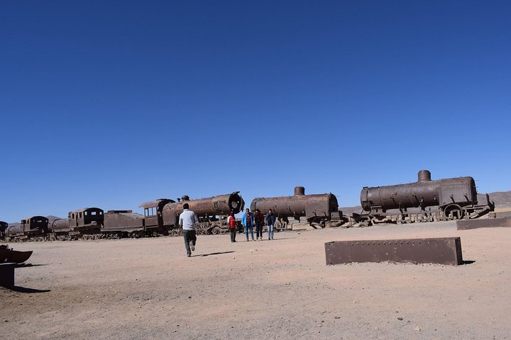 Salar De Uyuni 2days 1night. Eng Guide. Volcan Tunupa Ruta. Ask For Availability