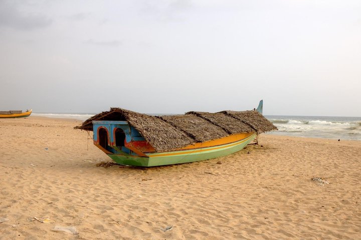 Excursion privée de 8 jours au Kerala (3 étoiles) avec Munnar, péniche et taxi - Iris Holidays