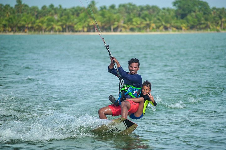 Aventure de kitesurf à Kalpitiya