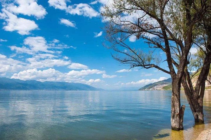 Tour di 2 giorni Dali Cangshan Mout erhai lake xizhou mercato tre pagode da Dali