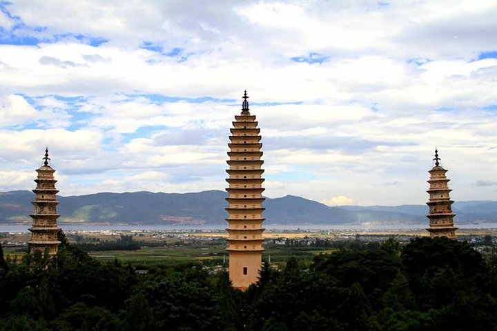 Tour di 2 giorni Dali Cangshan Mout erhai lake xizhou mercato tre pagode da Dali