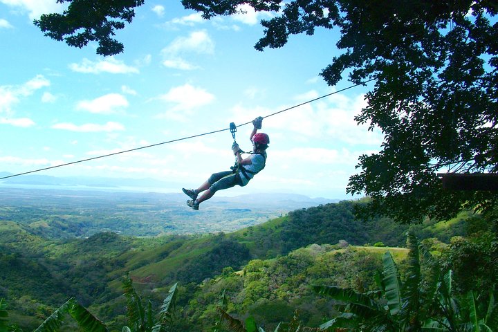 Pacchetto Platinum (3D/2N + 18 zipline, 11 cascate)