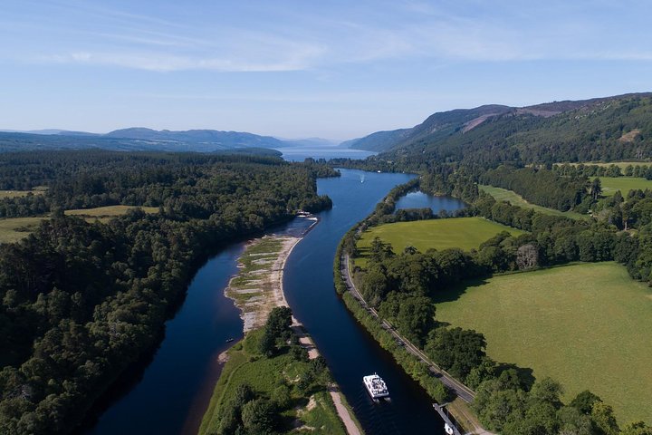Loch Ness og Caledonian Canal 2-timers krydstogt fra Dochgarroch