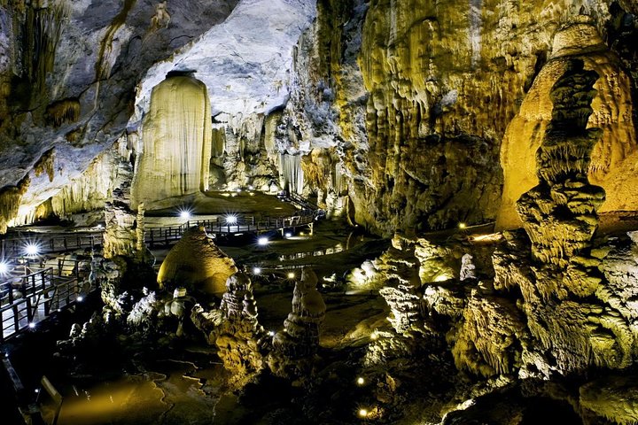 Paradise Cave & Dark Cave Hel dagstur
