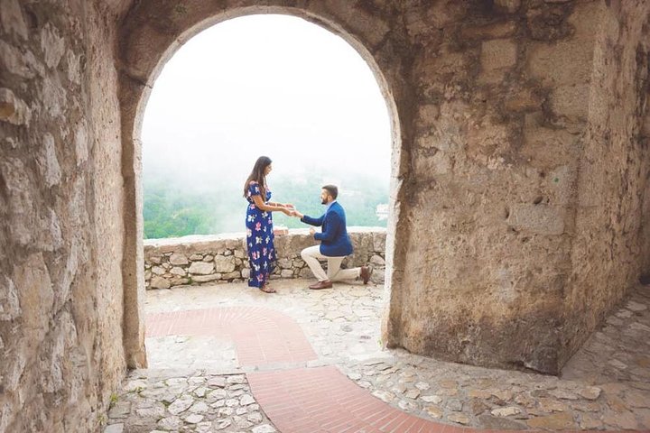 Sessione fotografica privata con un fotografo locale a Mentone