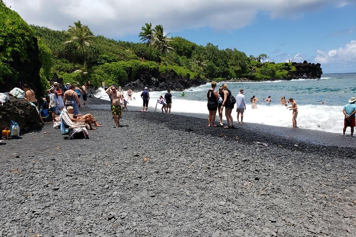 Abenteuertour auf der Straße nach Hana in kleiner Gruppe mit Abholung und Mittagessen
