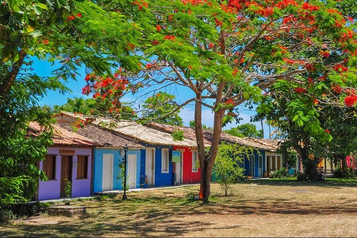 Passeio de dia inteiro à Trancoso e Fábrica de Chocolate saindo de Porto Seguro