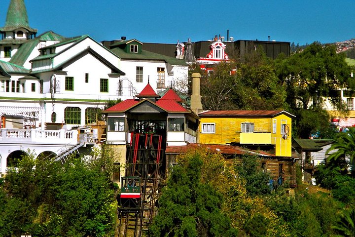 PRIVATE CITY TOUR : Valparaíso Concón&Viña del Mar From VALPARAISO (バルパライソ・コンコン&ビーニャ・デル・マル)