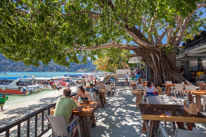 Tour in catamarano premium per le isole Phi Phi e Maya Bay da Phuket