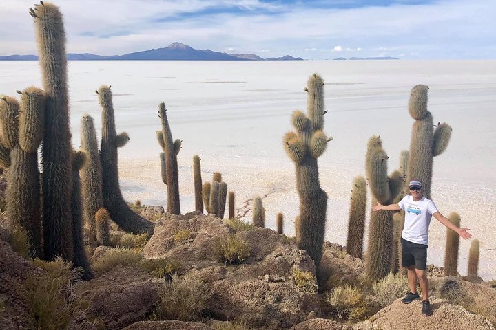 Salar De Uyuni 2days 1night. Eng Guide. Volcan Tunupa Ruta. Ask For Availability