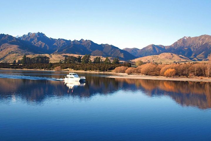 Lake Wanaka 1 - Rondvaart van 1 uur inclusief wijn en kaas