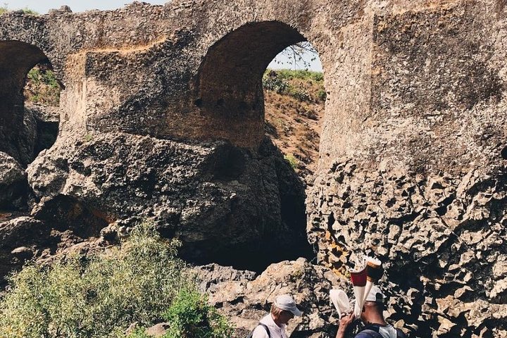 Addis Ababa: Debre Libanos, Blue Nile Gorge, and Cave Tour