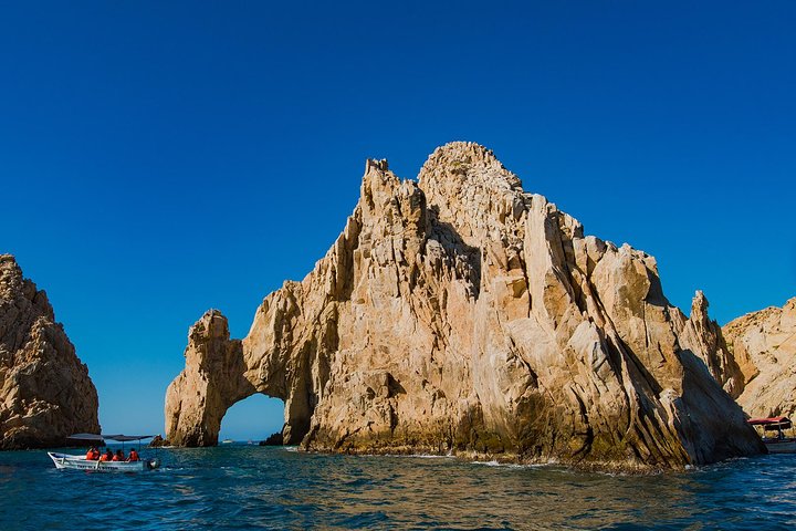 Expérience de fin de Terre – Arche, plages et vie marine