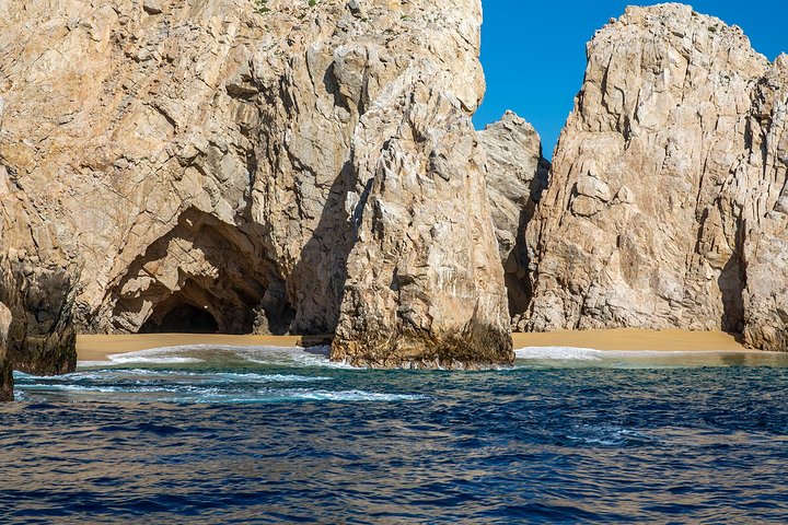 Expérience de fin de Terre – Arche, plages et vie marine