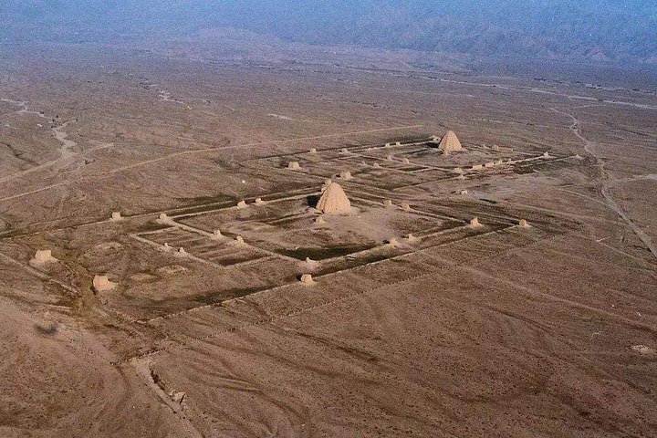 Privat Yinchuan-dagstur til vestlige Xia-grave med fleksibel afgang