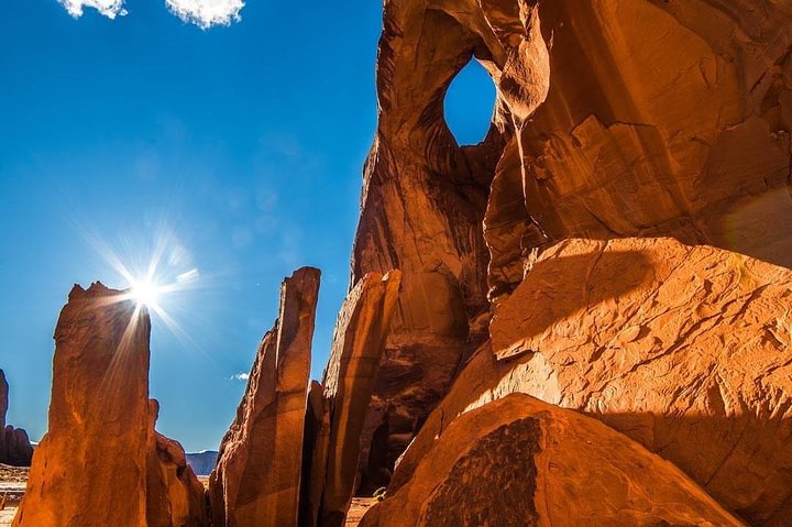 Tour di gruppo della Monument Valley - 3 ore - Navajo Spirit Tours