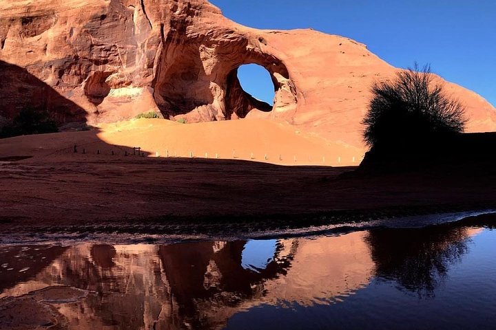 Tour di gruppo della Monument Valley - 3 ore - Navajo Spirit Tours