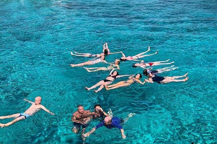 Entdecken Sie die Insel Brac mit dem privaten Boot - Besuchen Sie Bol und versteckte Buchten