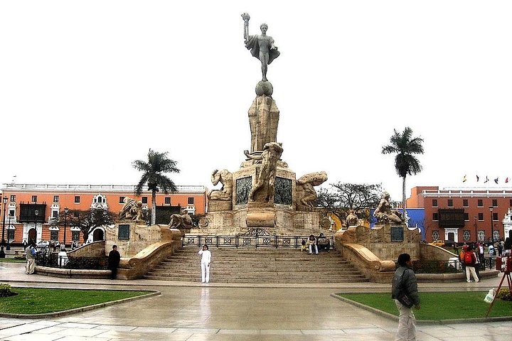 Full Day Tour Huacas, Chan Chan & Huanchaco - Trujillo