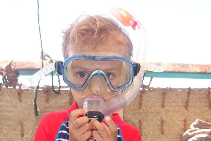 PILLI PIPA DHOW, el producto genuino, tour de snorkel al Parque Marino Kisite