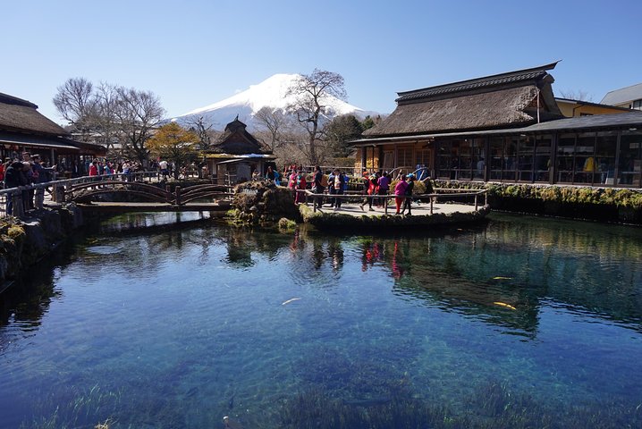 Spectaculaire croisière sur le mont Fuji et le lac, nouilles faisant l'expérience