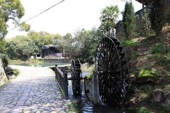 Visite privée du rafting en bambou sur la rivière Nan Xi et de la vieille rue Lishui