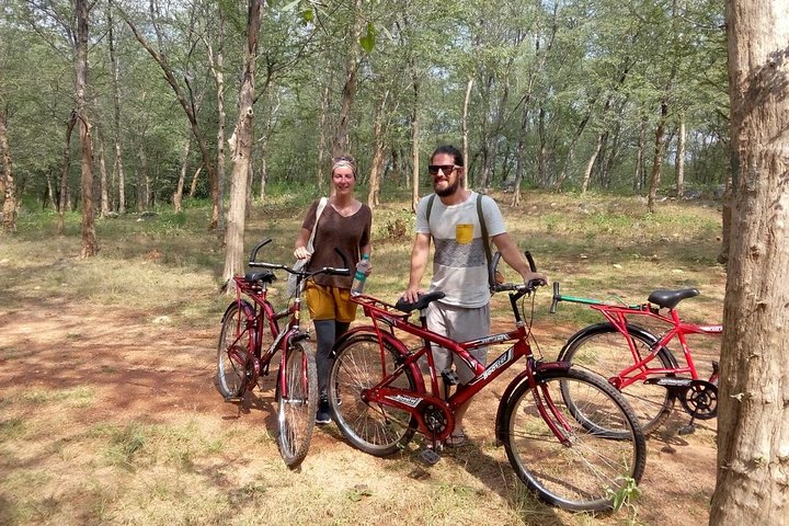 Piste cyclable All Inclusive Nature à Orchha