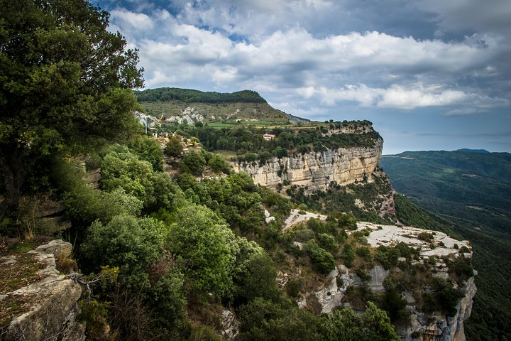 Dagtrip met kleine groep naar drie middeleeuwse dorpen vanuit Barcelona
