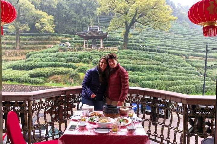 Excursão privada flexível de um dia a Hangzhou com cruzeiro de barco no Lago Oeste
