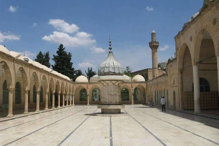 Urfa till Mt Nemrut på en fascinerande fyra dagars turné
